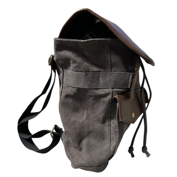 NEW The walking dead backpack 🎒 - Picture 4 of 12